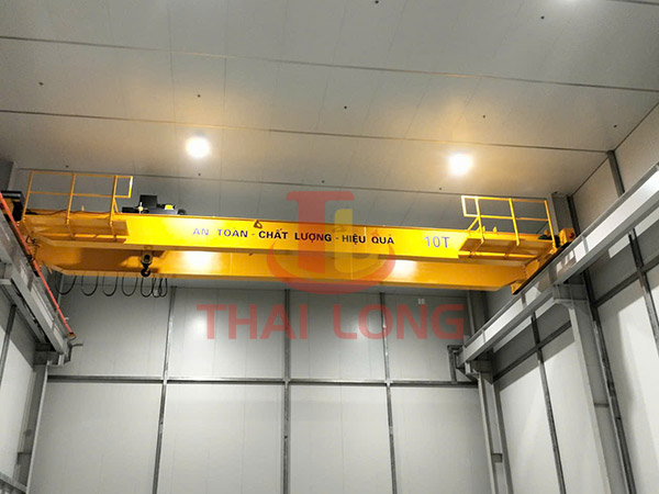 cầu trục 10 tấn dầm đôi khẩu độ 12m 1